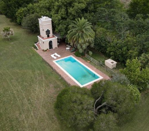 Don Aniceto Lodges & Glamping