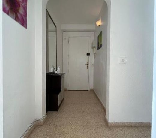 Apartamento frente al mar en Calpe con parking para 4 personas