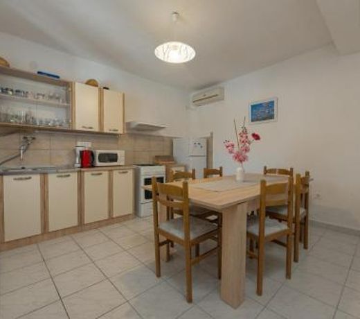 Holiday House Marin Vinisce