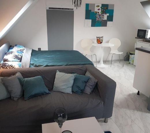 Szöcske Guesthouse In the Danube Bend near Budapest