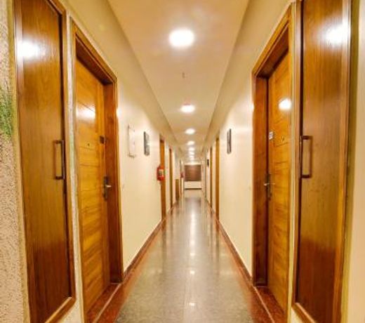 Hotel Divine Lakshmi Ganga