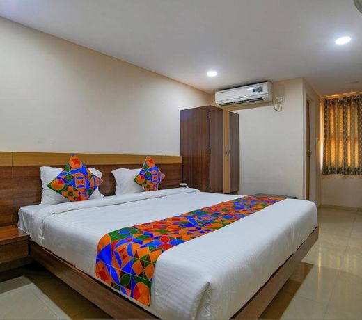 FabHotel Pishori