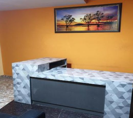 OYO 84666 Hotel Eleven