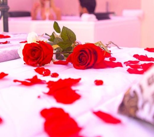 IL PALAZZO - Luxury Home & Event