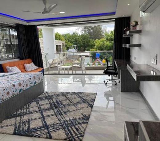 Bingo House Watamu, A Modern 5-Bedroom Villa with Pool, A Kids Heaven