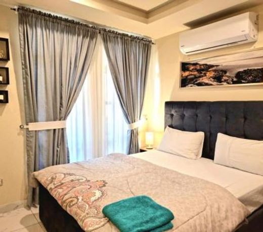 Tranquil & Delightful 1 Bed Apt In Bahria Town