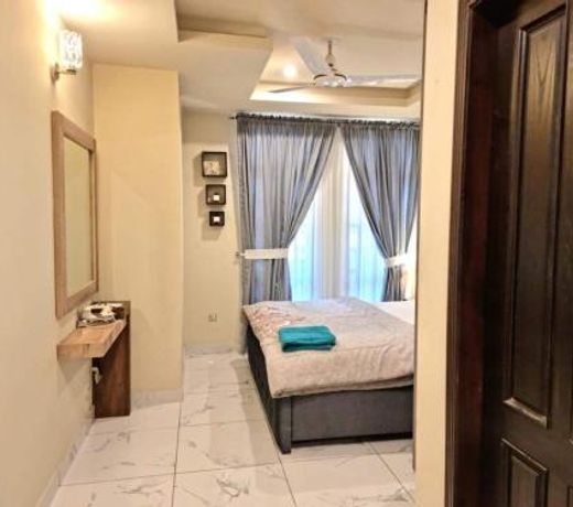 Tranquil & Delightful 1 Bed Apt In Bahria Town