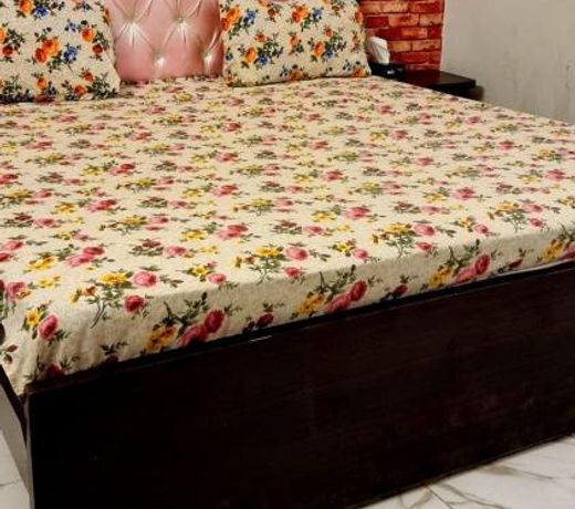 Couples Friendly Guest House Karachi