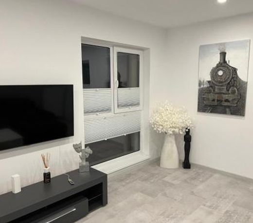 Amazing 2-Room Penthouse Cityview W13