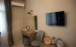 La Vida Hotel