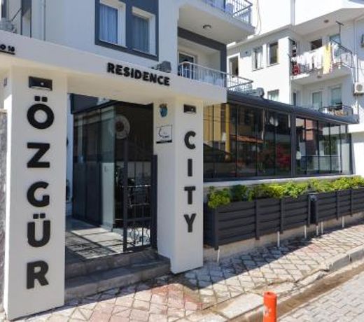 Ozgur City Residence