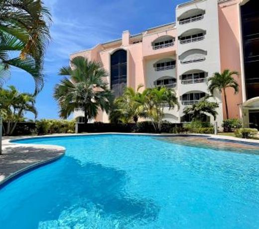 Appartement Hana Iti breathtaking on the ocean at the entrance of Papeete