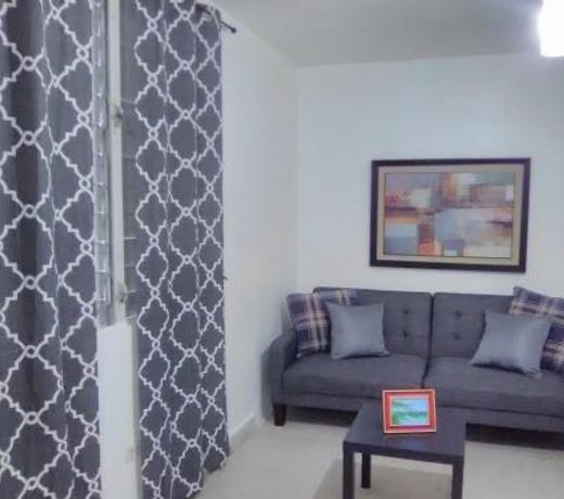Hermoso apartamento frente aeropuerto de Isla Verde.