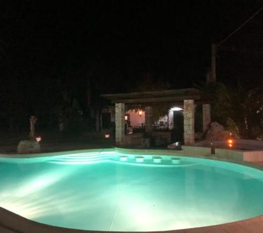 Villa Famiglia