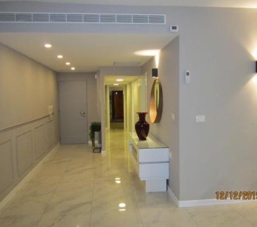 MAGNIFIQUE APPARTEMENT A 3' DE LA PLAGE ET KIKAR
