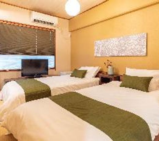 Jewel Sky Suites - Room 902