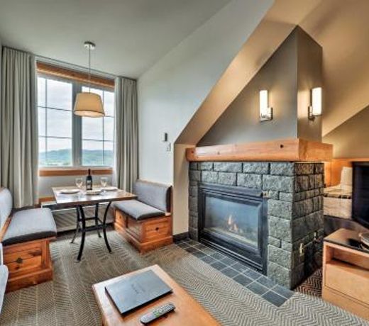 Ski-In/Out Studio on Mont Tremblant w/ Amenities!