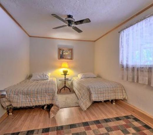 Cozy White Mountain Home - 5 Mins to Attitash Mtn!