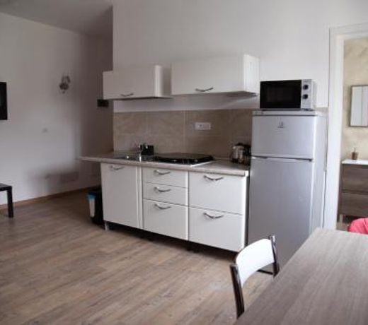 Cozy 5 people Apartament