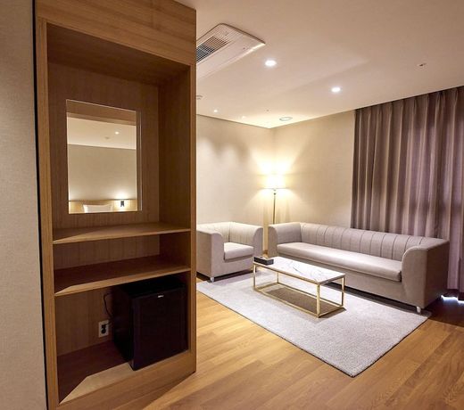 Busan City Hotel