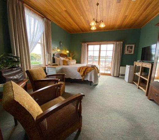 Hanlon Guest House