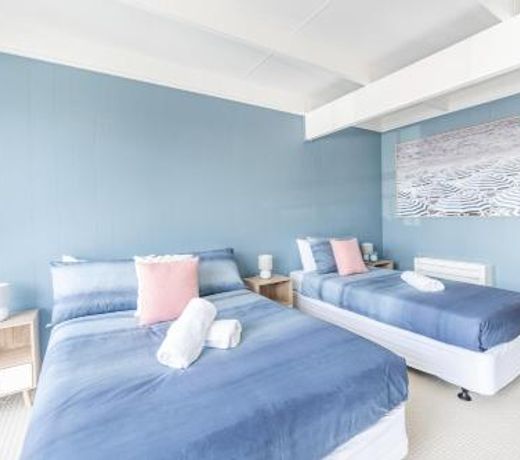 Coast Motel Eden