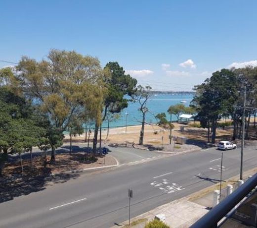 Keith's on Pumicestone, 1 of the 4 most popular units on Bribie