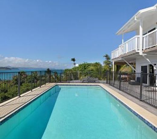The Tropical House Whitsundays