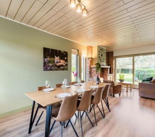 Scenic holiay home in Merksplas with garden