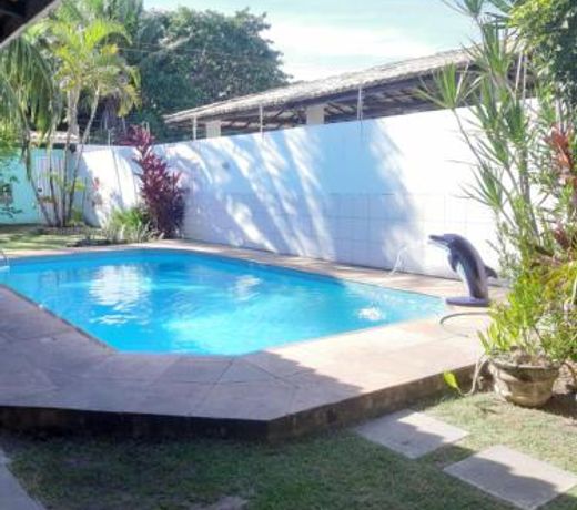 Casa em Buraquinho