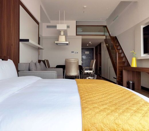 Shining Star Hot Spring Hotel