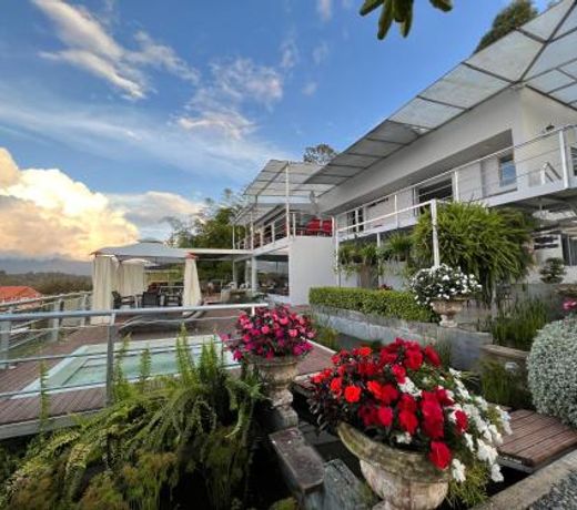 Hotel Bania travels