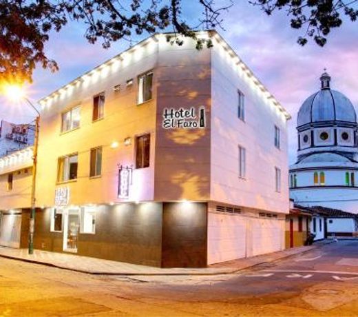Aparta Hotel El Faro Buga