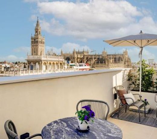 Querencia de Sevilla, Autograph Collection