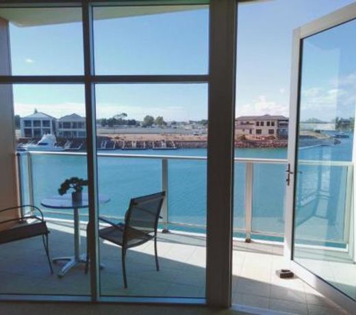 Apartment 3 Wallaroo Marina