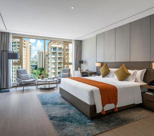 Oakwood Premier Phnom Penh