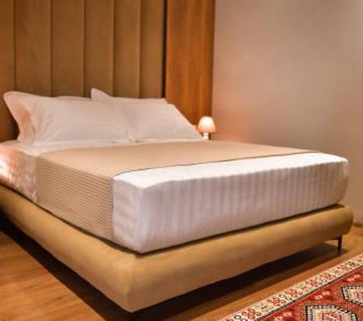 313 Villa City Center Hotel