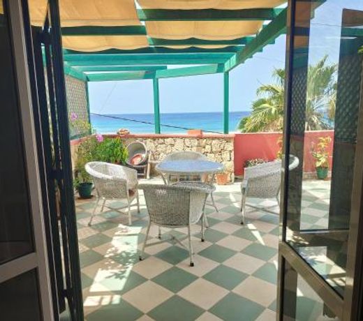 Albis Harena - Ibiscus Attico Ocean View