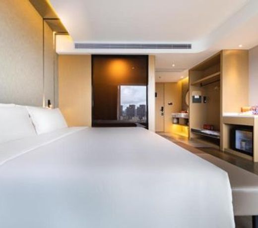 Atour Hotel Zhuhai Gongbei Fuhuali