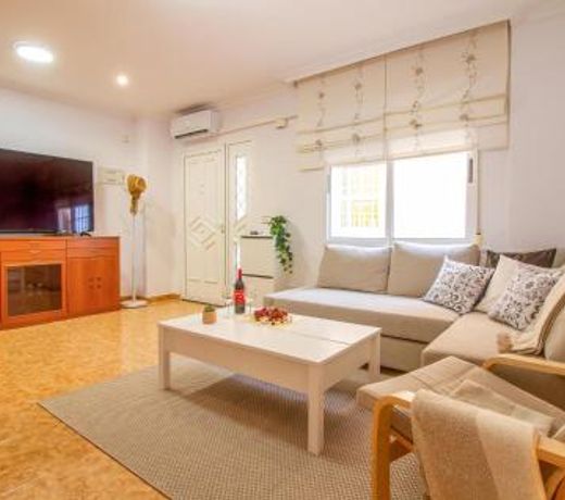 Beautiful apartment in Ãguilas with WiFi and 3 Bedrooms