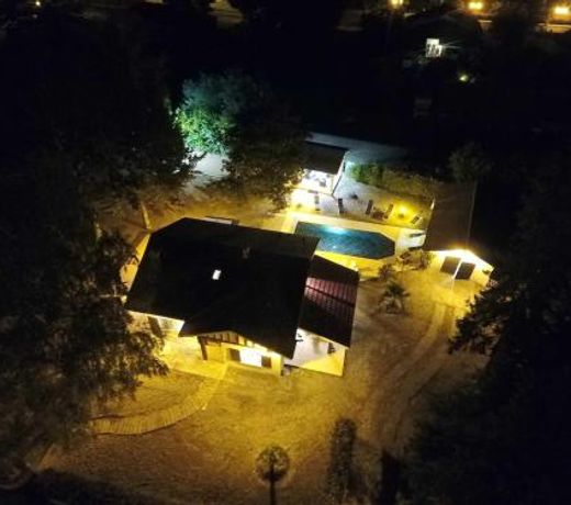 Villa de 6 chambres avec piscine privee jardin clos et wifi a Sainte Eulalie en Born