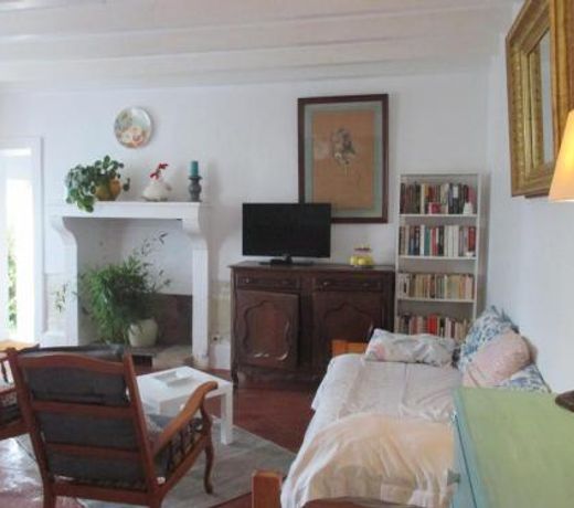 GÃ®te Lurcy-Levis, 2 piÃ¨ces, 2 personnes - FR-1-489-377