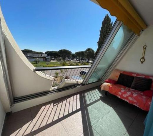 Appartement Port Camargue, 1 piÃ¨ce, 4 personnes - FR-1-250-230