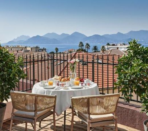 Hotel Le Suquet Cannes