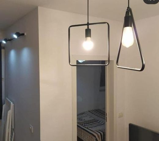 Lovely 1 bedroom apartment near Eye of Tirana