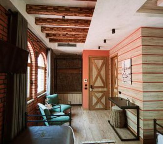 Hotel Taverna Devolli