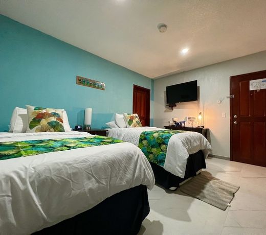 One South Place Hotel