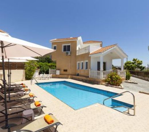 Villa Camelia by Villa Plus