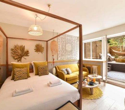 The Majestic Garden Suite