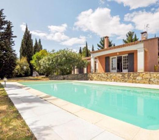 Stunning home in Limoux with Outdoor swimming pool, 4 Bedrooms and Private swimming pool